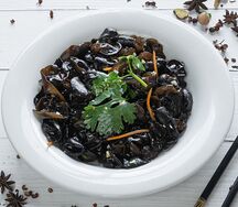 Грибы Муэр с луком
