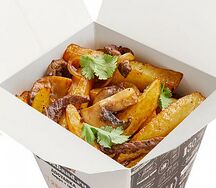 Картофель жареный с говядиной и грибами
