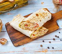 Шаурма Классическая куриная в лаваше