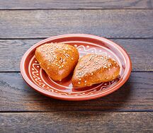 Пирожок печёный с мясом