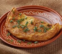 Омлет из деревенских яиц