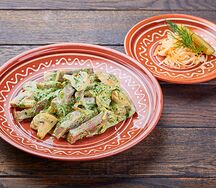 Язык в сливочно-шпинатном соусе