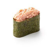 Острые суши с тунцом