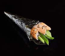 Рожок с креветками