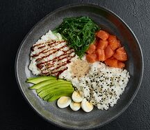 Поке с лососем