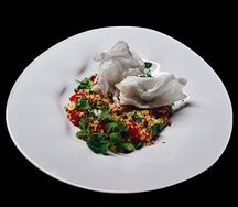 Салат с авокадо и киноа