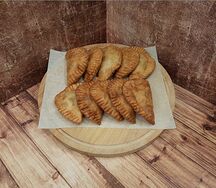 Чебуреки с сыром и зеленью