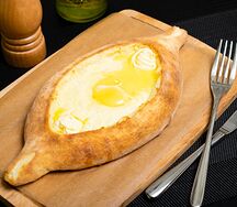 Хачапури по-аджарски