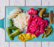 Букет из маринованных овощей