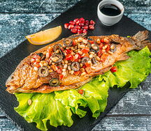 Форель речная с орехами