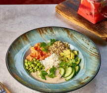 Поке с Лососем