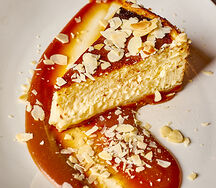 Домашний чизкейк с соленой карамелью