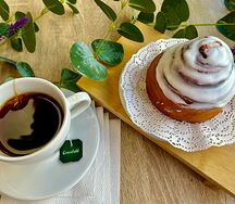 Булочка с корицей 