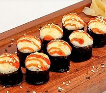 Запеченный мини чикен ролл