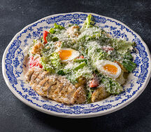 Цезарь с курицей