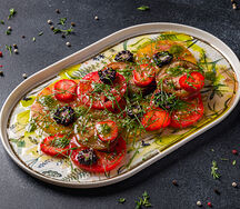 Карпаччо из сезонных томатов