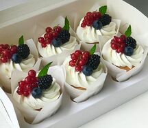Капкейки с ягодами