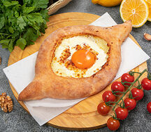 Хачапури по-аджарски