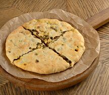 Хачапури Кубдари с рубленой говядиной