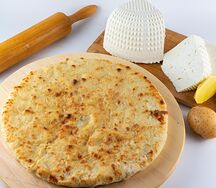 Осетинский пирог с сыром и картофелем Картофджын