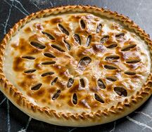 Пирог с бараниной и грибами