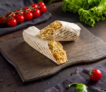 Шаурма с фалафелем в обычном лаваше 