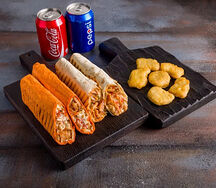 Шаурма классическая и в сырном лаваше и наггетсы