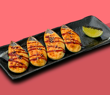 Запеченные Мидии в ракушках под чесночно-сырным соусом