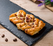 Слойка Пекан с кленовым сиропом