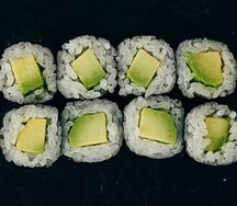 Маки Авокадо