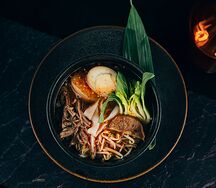 Фо Бо в нашем стиле с рваной говядиной