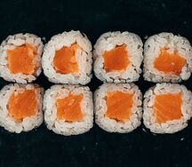 Маки Лосось