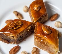 Пахлава бакинская с фундуком