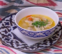 Чучвара с бульоном