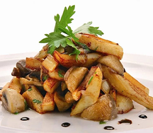 Картофель, жаренный с грибами
