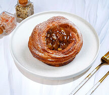 Слойка с Яблоком и изюмом