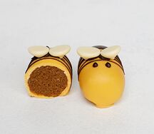 Пирожные пчелки