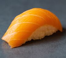 Суши Лосось