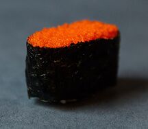 Суши тобико красная