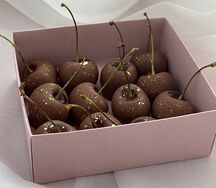 Черешня в шоколаде