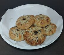 Самса с курицей и грибами