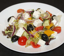 Салат греческий