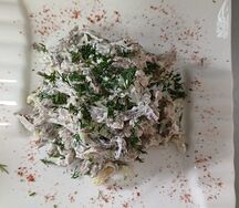 Салат с говяжьим языком