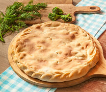 Осетинский пирог с курицей и брокколи