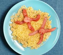 Макароны с сыром и сосисками