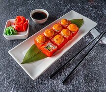 Запеченный ролл с лососем 8 шт