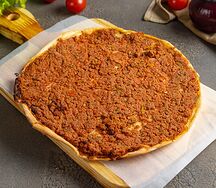 Ламаджо с фаршем говяжим и овощами