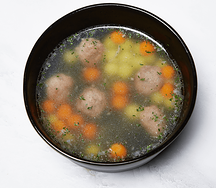 Суп с домашними фрикадельками из мраморной говядины