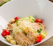 Цезарь с курицей