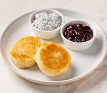 Сырники со сметаной чиа